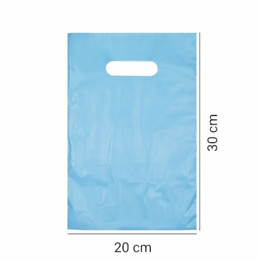 Sacola plástica azul boca de palhaço 20 x 30 cm com alça vazada.